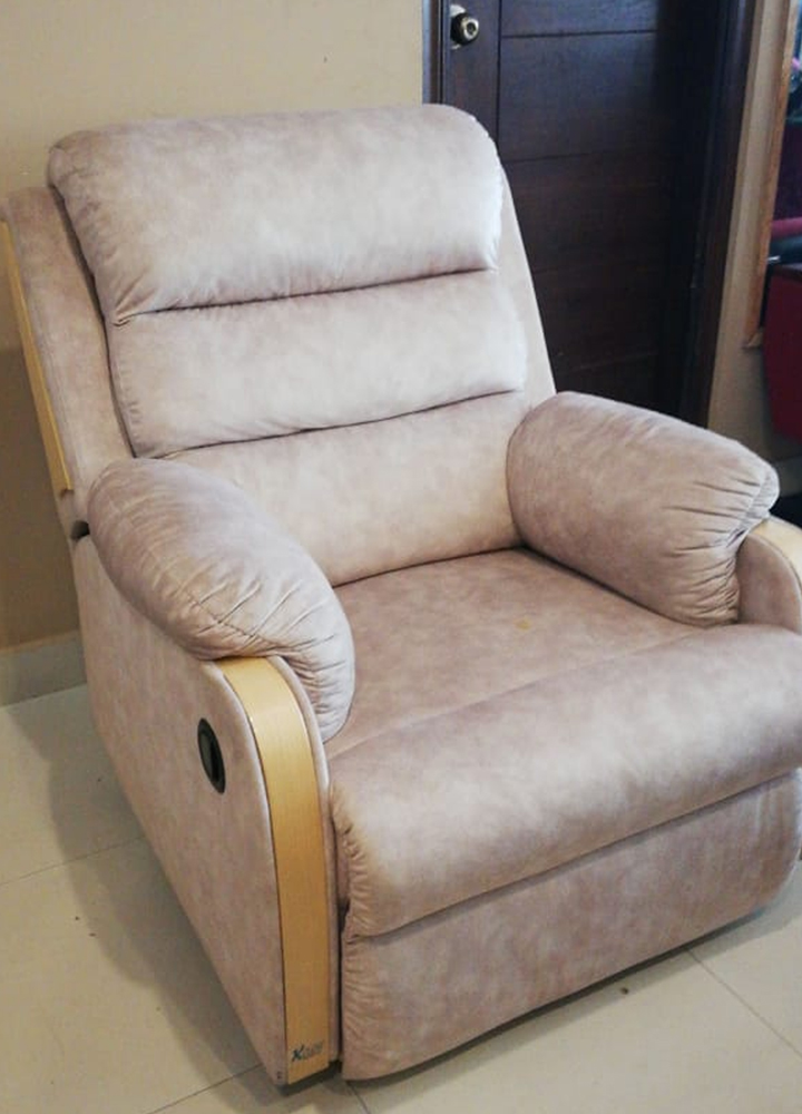 custom-recliner-23